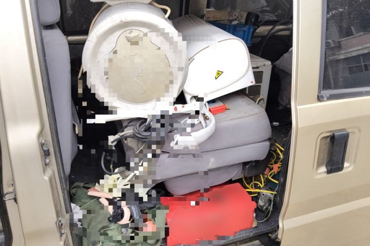 Used Wuling Rongguang 2011 1.2L Base Version
