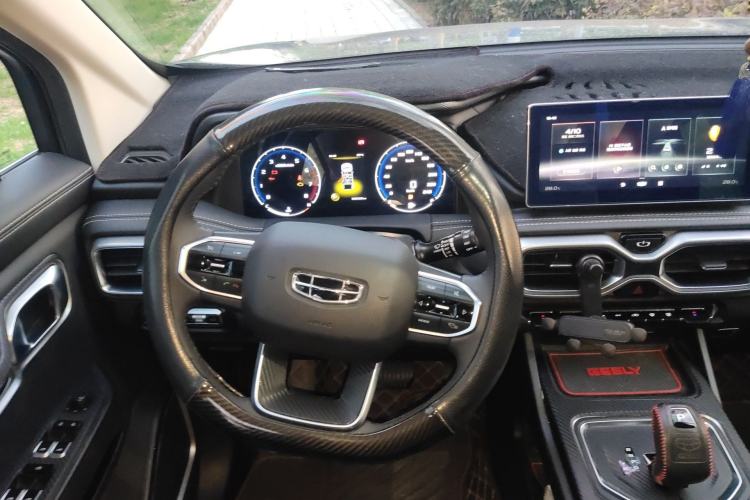 Used Geely Auto Haoyue 2020 1.8TD DCT Luxury Model 5 Seats Steering Wheel