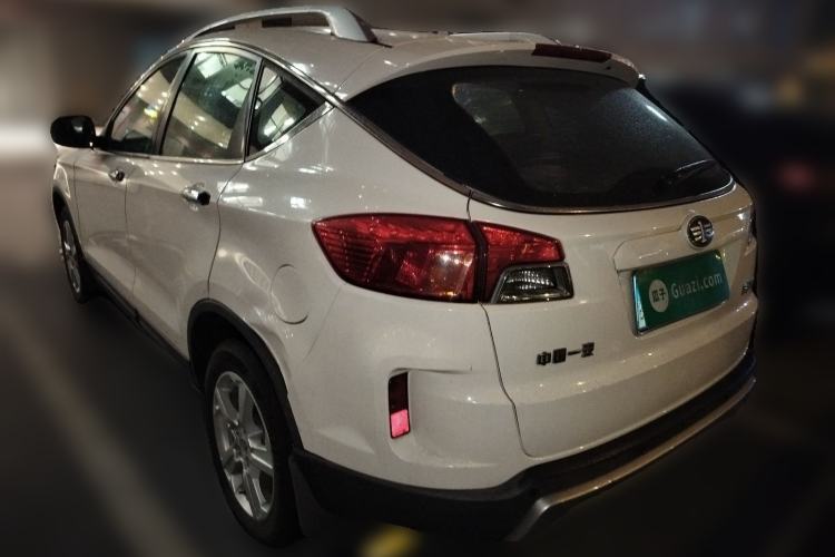 Used Bestune X80 2013 2.0L automatic luxury version