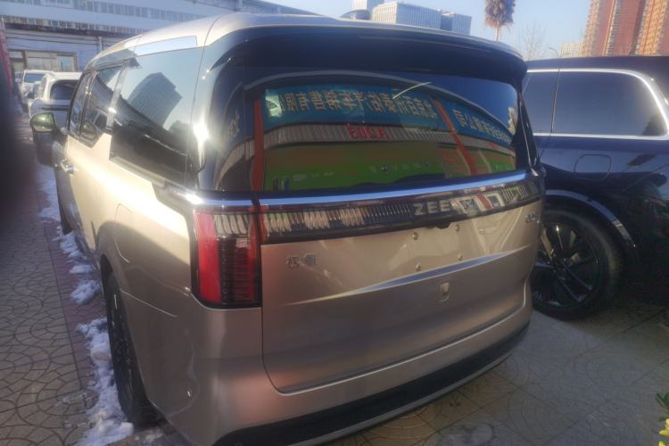 Used Zeekr 009 2022 WE Edition