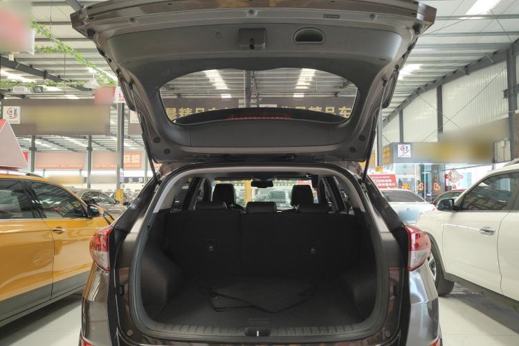 Used Hyundai Tucson 2015 1.6T Dual-Clutch Two-Wheel-Drive Smart Model
