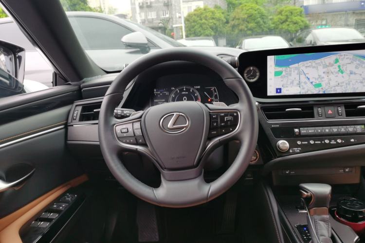 Used Lexus ES 2024 200 Premium Edition Steering Wheel