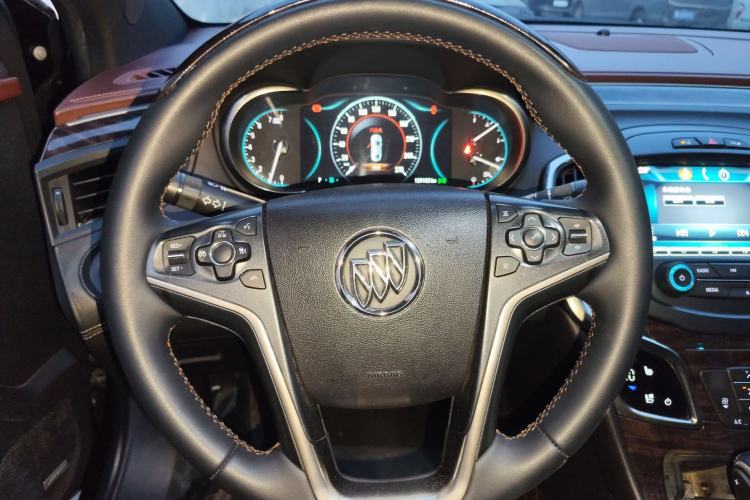 Used Buick LaCrosse 2013 2.0T SIDI Smart Luxury Flagship Edition