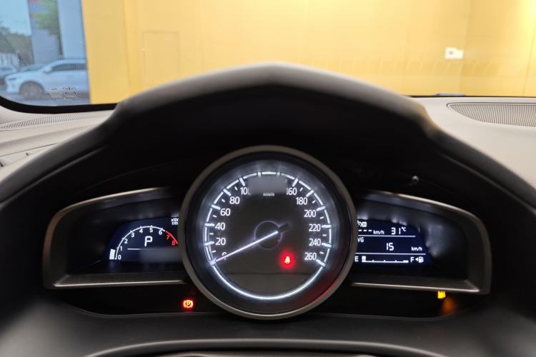 Used Mazda CX-4 2018 2.0L Automatic Two-Wheel Drive Blue Sky Premium Upgrade Version China VI Standard