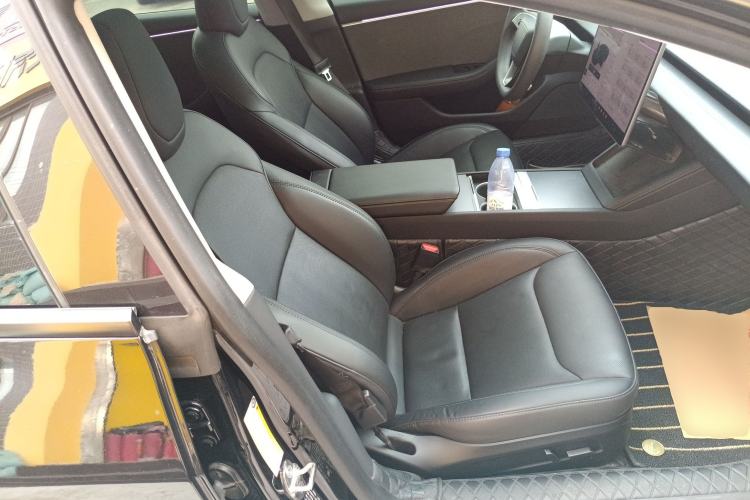 Used Tesla Model 3 2023 Rear-Wheel-Drive Version
