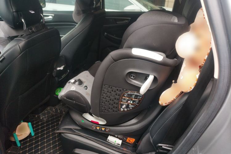 Used Ford Edge 2021 PLUS EcoBoost 245 Two-Wheel-Drive Platinum Edition 5 Seats Left Rear Seat