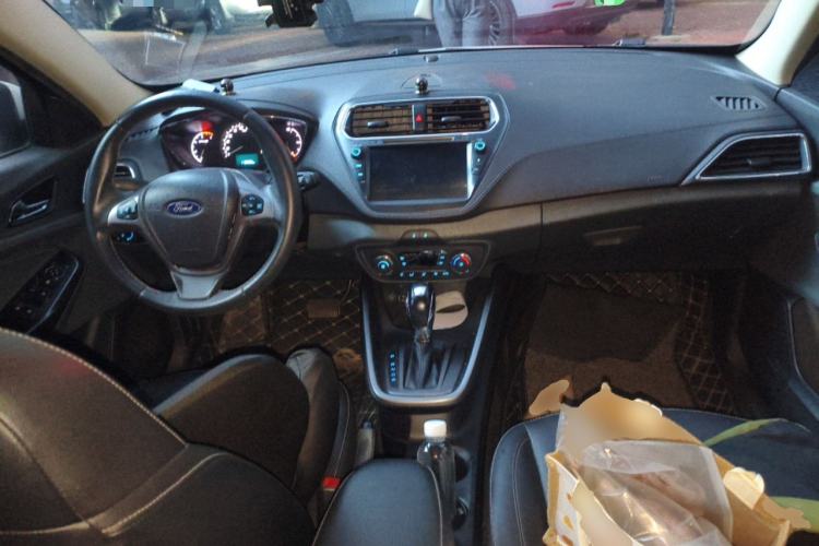 Used Ford Escort 2017 Happiness Edition 1.5L Automatic Fashion Version
