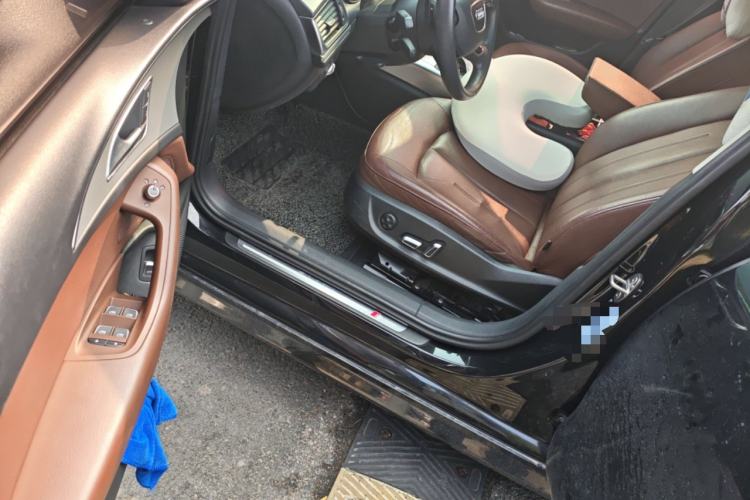 Used Audi A6L 2018 30th Anniversary Edition 35 TFSI Fashion Model
