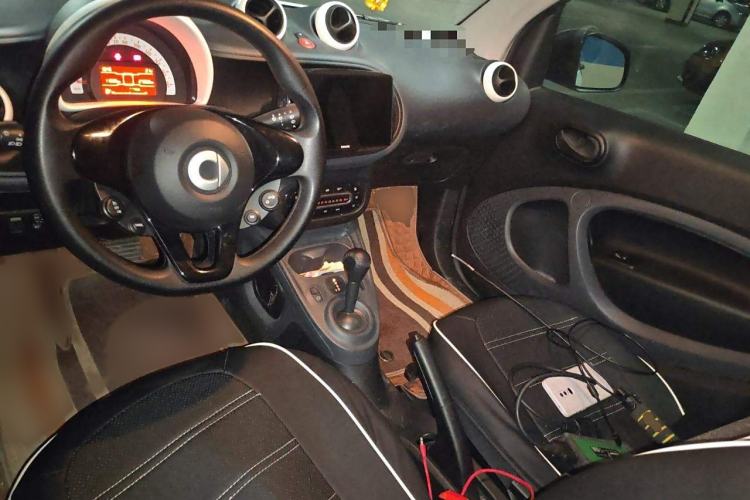 Used smart fortwo 2018 1.0L 52kW Hardtop Dynamic Version China V