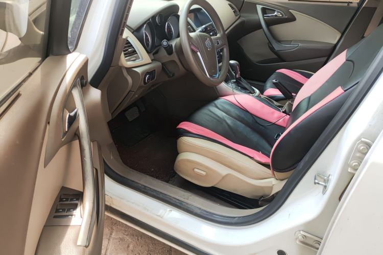 Used Buick GT 2013 GT 1.6L Automatic Fashion Edition
