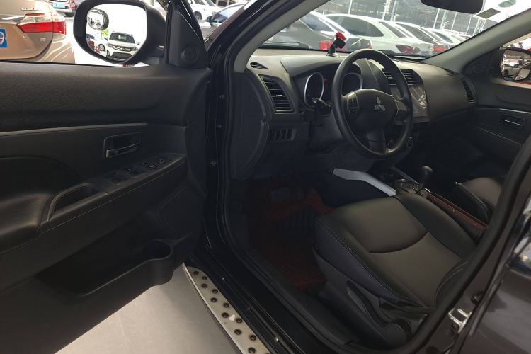 Used Mitsubishi ASX 2013 2.0L CVT Two-Wheel Drive Elite Edition