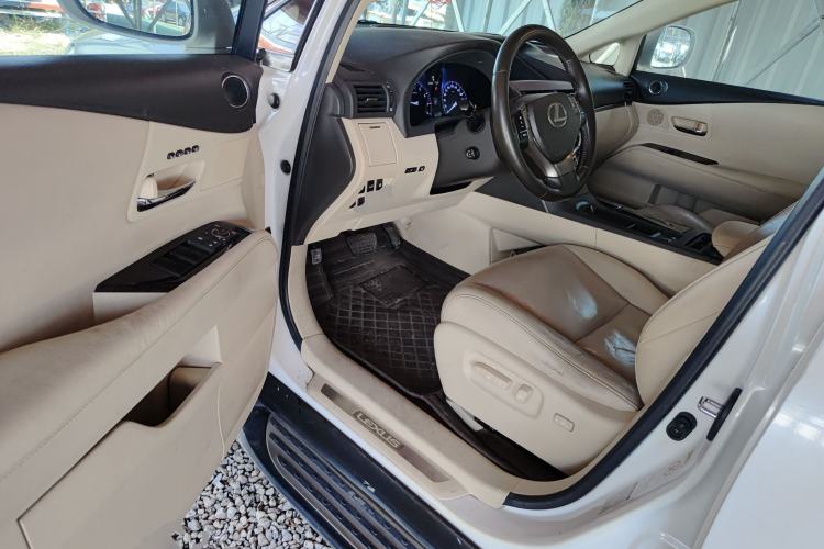 Used Lexus RX Classic 2013 270 Elegant Edition Driver Seat