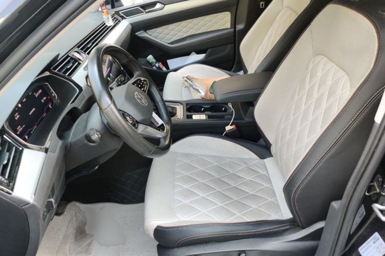 Used Volkswagen Magotan 2023 2 Million Units Commemorative Edition 330TSI DSG Luxury Version