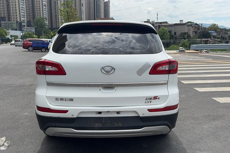 Used HYOSOW S6 2016 1.5T Manual Fashion Model