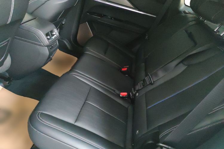 Used Cadillac XT5 2026 Model 2.0T Prestige Edition