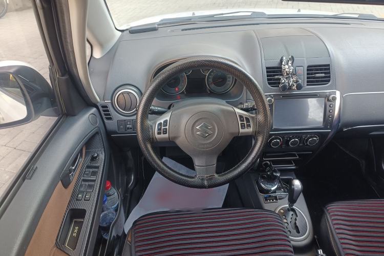Used Suzuki SX4 2013 1.6L Automatic CoolRide Model
