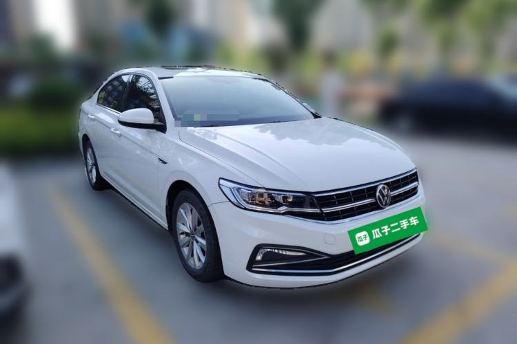 Used Volkswagen Bora 2021 1.5L Automatic Elite Smart Connect Edition Front Right 45 Deg