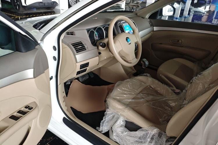 Used Dongfeng Junfeng E11K 2021 60.43 kWh Battery-Swap Version Driver Seat