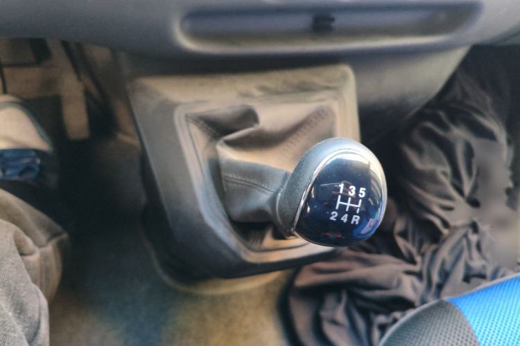 Used JMC Transit 2019 2.8T Commercial Version Short Wheelbase Mid-Roof 6-Seater China VI JX493
