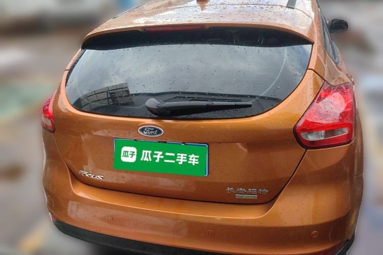 Used Ford Focus 2015 Hatchback EcoBoost 125 Automatic Supreme Style Edition