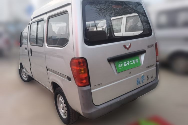 Used Wuling Zhiguang 2015 1.2L Practical LS-I Model
