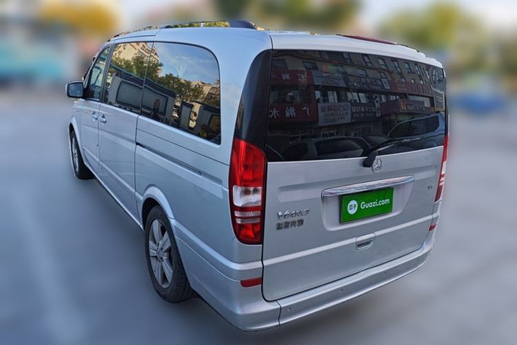 Used Mercedes-Benz Viano 2012 2.5L Hospitality Edition Rear Left 45 Deg