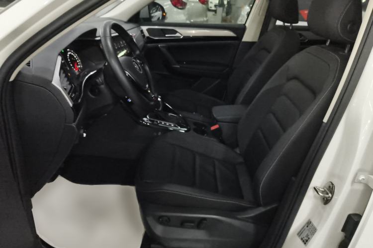 Used Volkswagen Tayron 2022 280TSI Two-Wheel Drive Luxury Smart Connectivity Version Left Front Seat