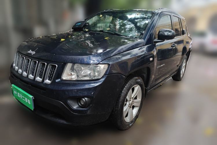 Used Jeep Compass 2012 2.4L four-wheel-drive sport version
