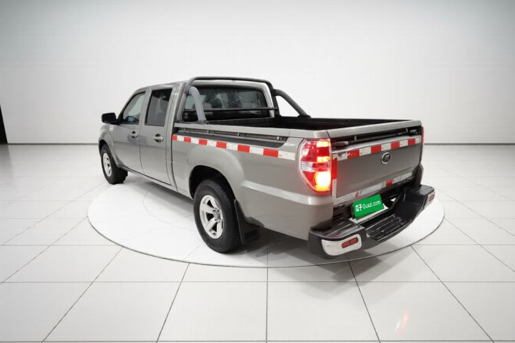 Used Foday Lion F16 2013 2.0T Diesel Two-Wheel Drive Entry-Level 4F20TC1
