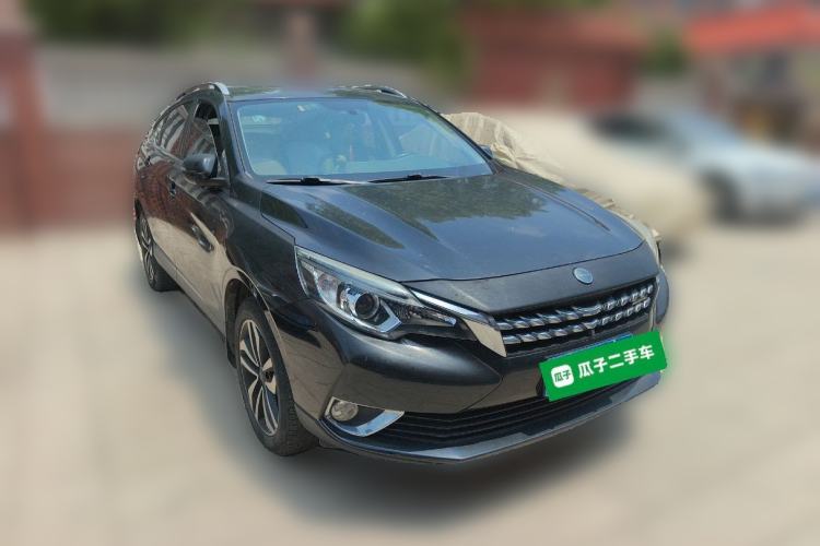 Used Venucia T90 2017 2.0L CVT Smart Edition
