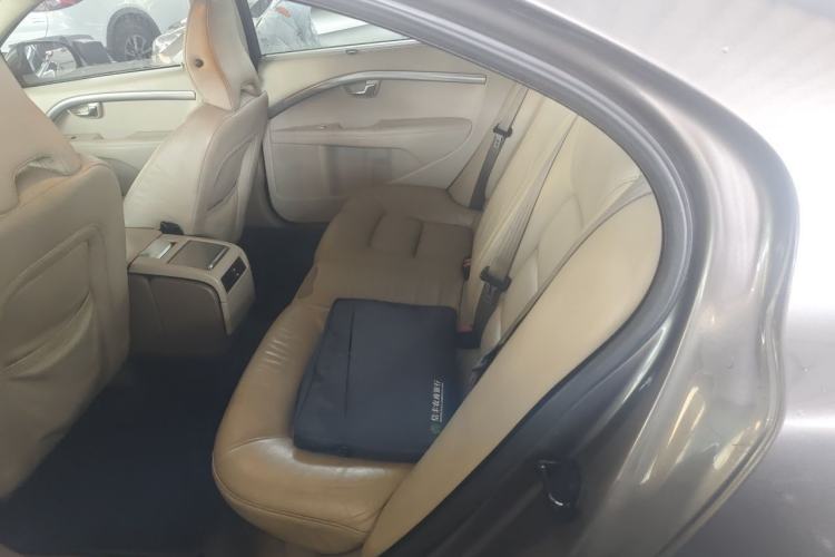 Used Volvo S80L 2012 2.0T ZhiShang Version