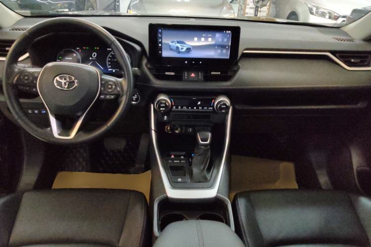 Used Toyota Wildlander 2023 Dual-Motor 2.5L E-CVT Two-Wheel Drive Luxury PLUS Edition
