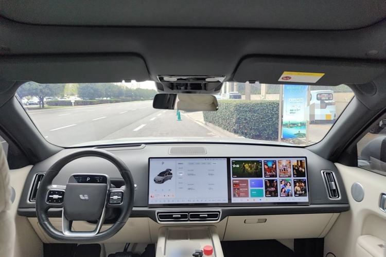 Used Li Auto L9 2022 Max model
