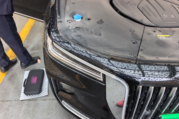 Used Hongqi H9 2023 2.0T Smart Connect Flagship Edition Right Front Headlight