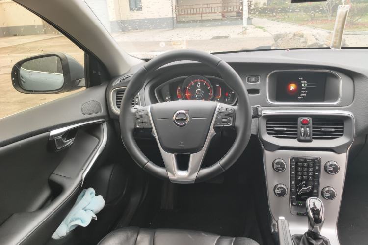 Used Volvo V40 2017 T3 Zhiya Edition Steering Wheel