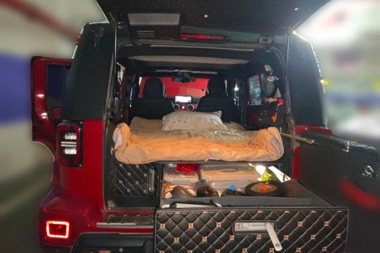 Used BAIC Off-Road BJ40 2019 2.0T Automatic Four-Wheel Drive Urban Hunter Edition Premium Model China V Emission Standard Trunk