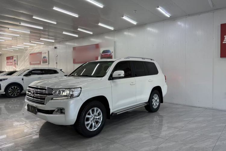 Used Toyota Land Cruiser 