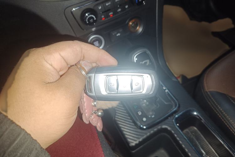 Used Geely Auto Vision 2017 1.5L Automatic Happiness Edition Interior 1