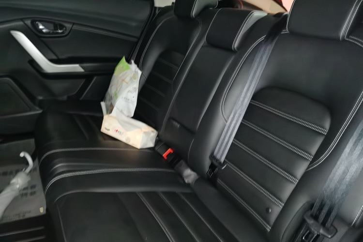 Used Venucia T90 2017 2.0L Manual ZhiShang Edition
