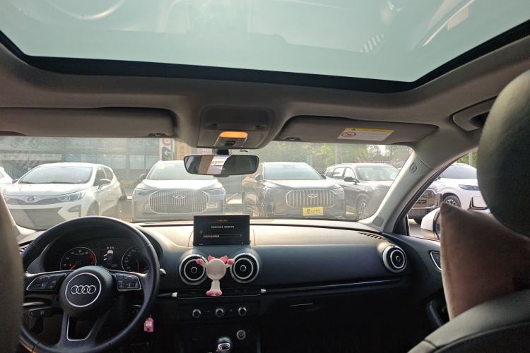 Used Audi A3 2020 Limousine 35 TFSI Fashion Edition China VI Emission Standard
