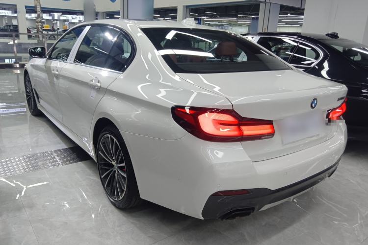 Used BMW 5 Series 2022 Restyled 530Li Leading Edition M Sport Package
