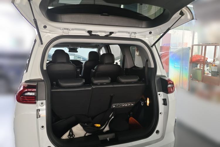 Used GAC Trumpchi M6 2021 PRO 270T DCT Luxury Edition Trunk