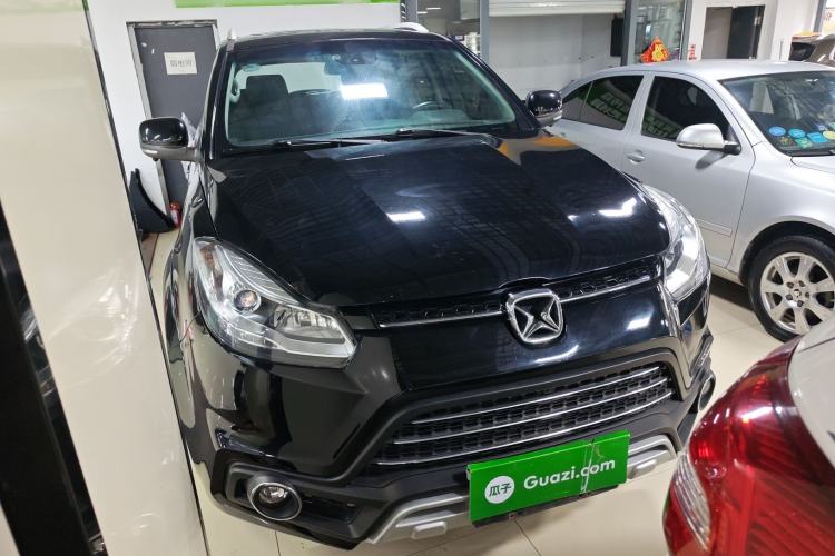 Used JMC Yusheng S350 2016 2.0T Automatic Two-Wheel Drive Gasoline Luxury Version with Sunroof 5 Seats Front Right 45 Deg