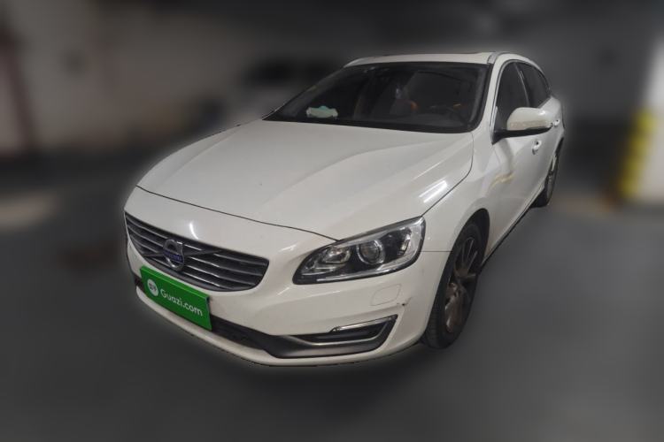 Used Volvo V60 2014 T5 Zhiyi Edition