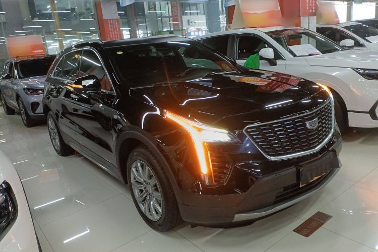 Used Cadillac XT4 2020 28T Two-Wheel-Drive Leading Version