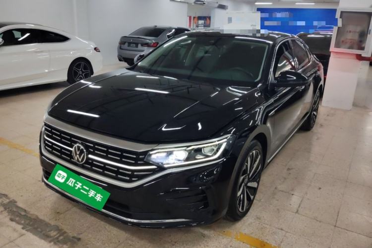 Used Volkswagen Passat 2022 330TSI Luxury Edition Custom Version