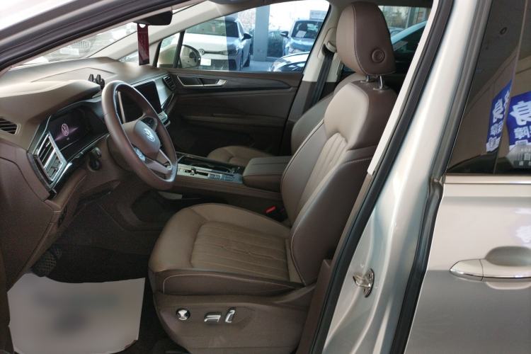 Used Volkswagen Viloran 2024 330TSI Luxury Edition