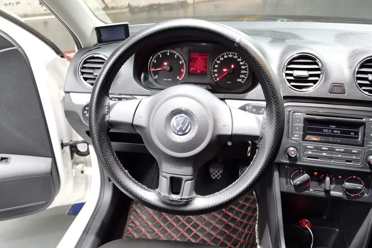 Used Volkswagen Jetta 2013 1.6L Manual Comfort Model