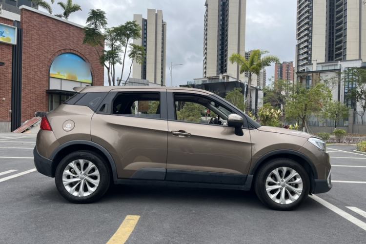 Used Brilliance V3 2017 1.5L Manual Smart Model
