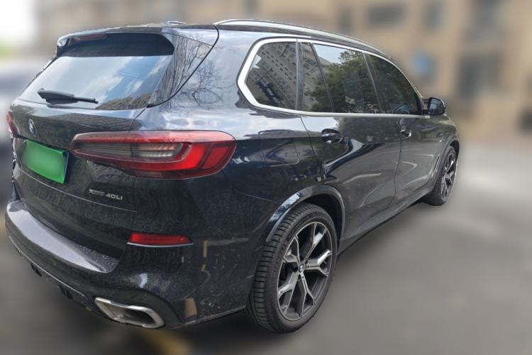 Used BMW X5 2022 xDrive 40Li M Sport Package